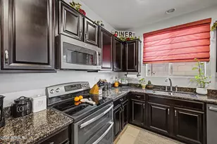 10231 W Levi Dr, Tolleson, AZ 85353 - Photo 15