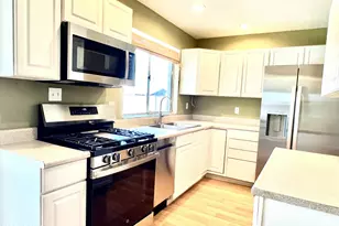 1735 W Wagoner Rd, Phoenix, AZ 85023 - Photo 3