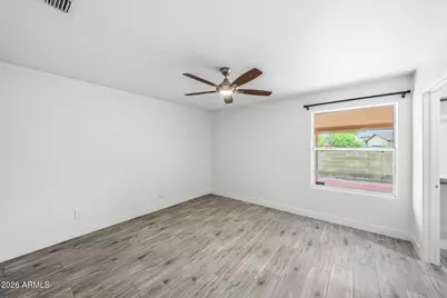 5440 N 80th Lane, Glendale, AZ 85303 - Photo 17