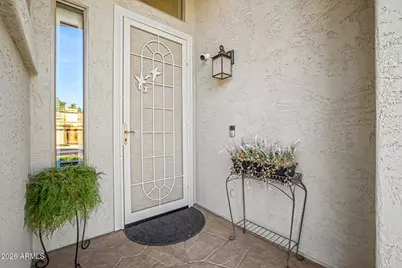 10215 E Lakeview Avenue, Mesa, AZ 85209 - Photo 9
