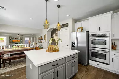 10215 E Lakeview Avenue, Mesa, AZ 85209 - Photo 25