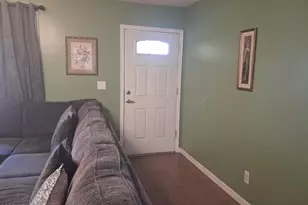 8039 S 25th St, Phoenix, AZ 85042 - Photo 11