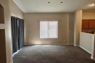 932 W Carter Rd, Phoenix, AZ 85041 - Photo 13
