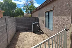 932 W Carter Rd, Phoenix, AZ 85041 - Photo 33
