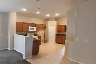 932 W Carter Rd, Phoenix, AZ 85041 - Photo 25