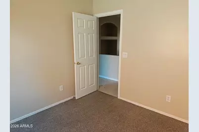 932 W Carter Road, Phoenix, AZ 85041 - Photo 21