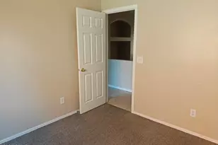 932 W Carter Rd, Phoenix, AZ 85041 - Photo 21