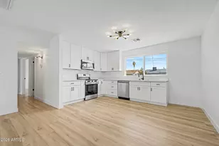 3123 W Windrose Dr, Phoenix, AZ 85029 - Photo 11