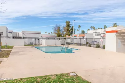 4718 W Sanna Street, Glendale, AZ 85302 - Photo 31
