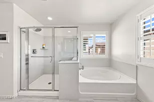 4636 E Beck Ln, Phoenix, AZ 85032 - Photo 17