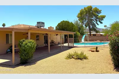 3625 E Garden Drive, Phoenix, AZ 85028 - Photo 17