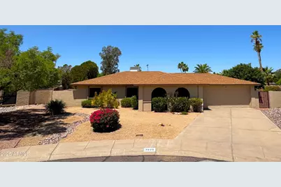 3625 E Garden Drive, Phoenix, AZ 85028 - Photo 1