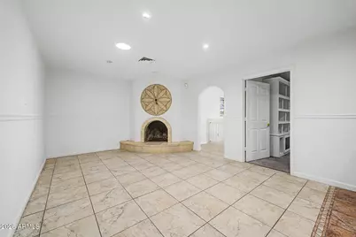 15243 N 52nd Drive, Glendale, AZ 85306 - Photo 11