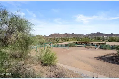 1229 E Shangri La Road, Phoenix, AZ 85020 - Photo 53