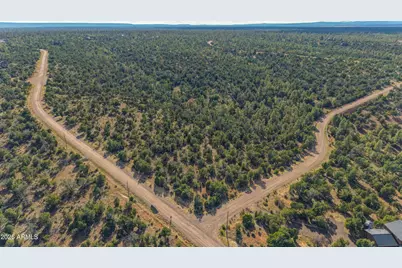4897 NW Sunset Ridge Loop Loop #184, Happy Jack, AZ 86024 - Photo 13
