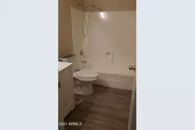 2808 E Le Marche Avenue #Apt 103, Phoenix, AZ 85032 - Photo 3