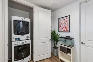 3131 N Central Ave, Phoenix, AZ 85012 - Photo 11