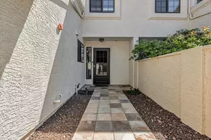 11011 N 92nd St, Scottsdale, AZ 85260 - Photo 3