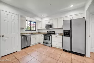 11011 N 92nd St, Scottsdale, AZ 85260 - Photo 9