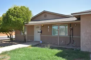 6301 W Earll Dr, Phoenix, AZ 85033 - Photo 1