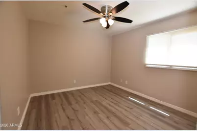 6301 W Earll Drive, Phoenix, AZ 85033 - Photo 19