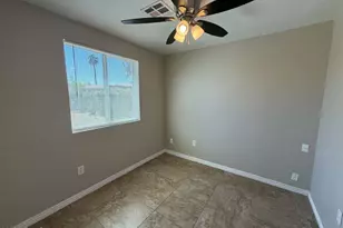 6301 W Earll Dr, Phoenix, AZ 85033 - Photo 7