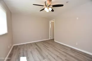 6301 W Earll Dr, Phoenix, AZ 85033 - Photo 21