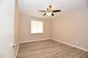 6301 W Earll Dr, Phoenix, AZ 85033 - Photo 17