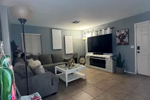 3152 W Crest Ln, Phoenix, AZ 85027 - Photo 17