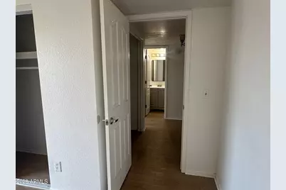 2844 E Monte Cristo Avenue #201, Phoenix, AZ 85032 - Photo 7