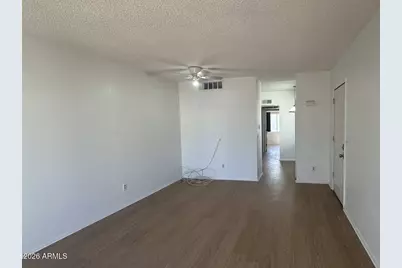 2844 E Monte Cristo Avenue #201, Phoenix, AZ 85032 - Photo 5