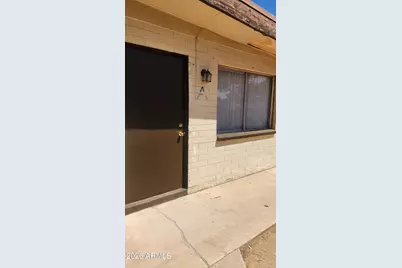 2240 W Morten Avenue #Apt A, Phoenix, AZ 85021 - Photo 9