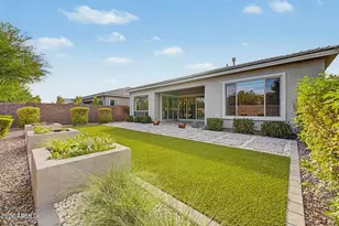 2847 E Los Gatos Dr, Phoenix, AZ 85050 - Photo 33