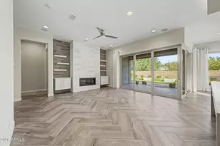 2847 E Los Gatos Dr, Phoenix, AZ 85050 - Photo 9