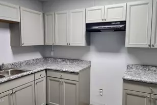7561 N 27th Ave, Phoenix, AZ 85051 - Photo 3