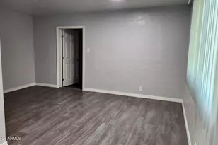 7561 N 27th Ave, Phoenix, AZ 85051 - Photo 5