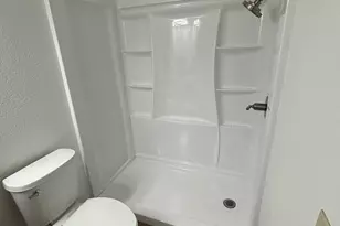 8131 N 107th Ave, Peoria, AZ 85345 - Photo 13