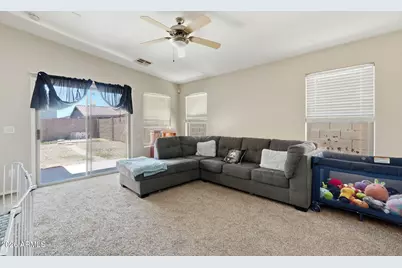 45359 W Desert Garden Road, Maricopa, AZ 85139 - Photo 3