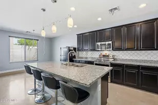15582 W Cortez St, Surprise, AZ 85379 - Photo 13