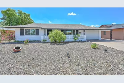 10131 W Alabama Avenue, Sun City, AZ 85351 - Photo 1