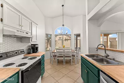 8414 W Troy Street, Peoria, AZ 85382 - Photo 3