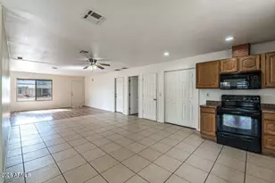 2914 E Charleston Ave, Phoenix, AZ 85032 - Photo 11