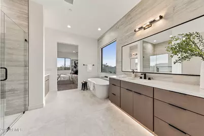1644 E Creek Canyon Road, Phoenix, AZ 85086 - Photo 33