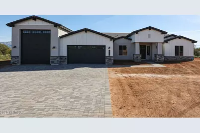 1644 E Creek Canyon Road, Phoenix, AZ 85086 - Photo 1