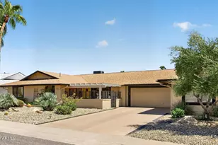 21419 N Palm Desert Dr, Sun City West, AZ 85375 - Photo 5