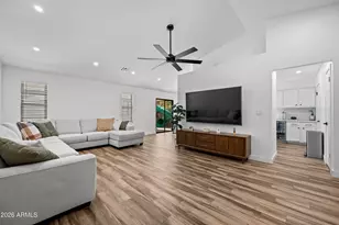 7425 W Ocotillo Rd, Glendale, AZ 85303 - Photo 9
