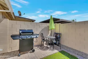8914 W Desert Jewel Dr, Peoria, AZ 85345 - Photo 17