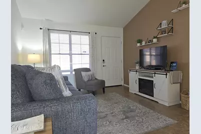 8914 W Desert Jewel Drive, Peoria, AZ 85345 - Photo 3
