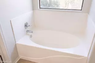 8386 W Palo Verde Ave, Peoria, AZ 85345 - Photo 15