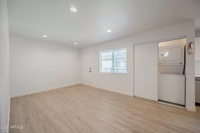 715 N 12th Avenue #4, Phoenix, AZ 85007 - Photo 7